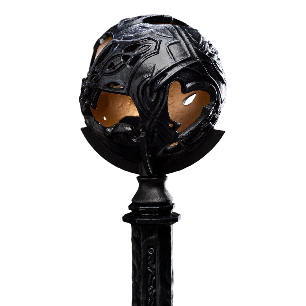 The Lord of the Rings Saruman the White on Throne 1:6 Scale Statue