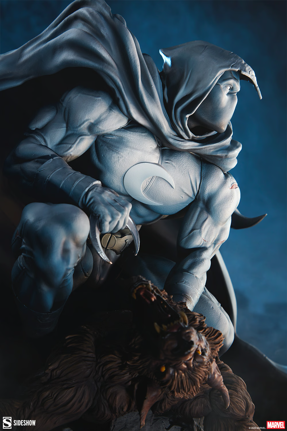 Moon Knight Premium Format Figure by Sideshow Collectibles