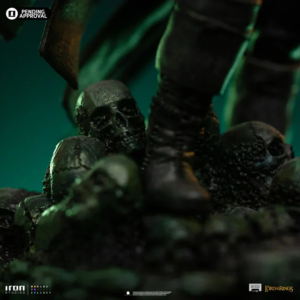 Aragorn Unleashed Statue by Iron Studios