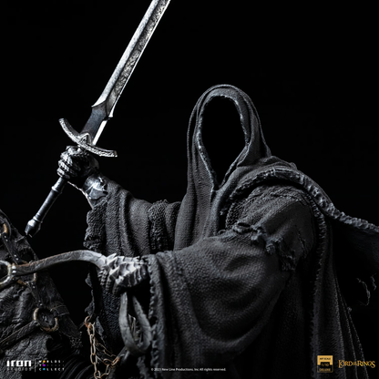 Nazgûl on Horse Deluxe The Lord of the Rings Art Scale Statue