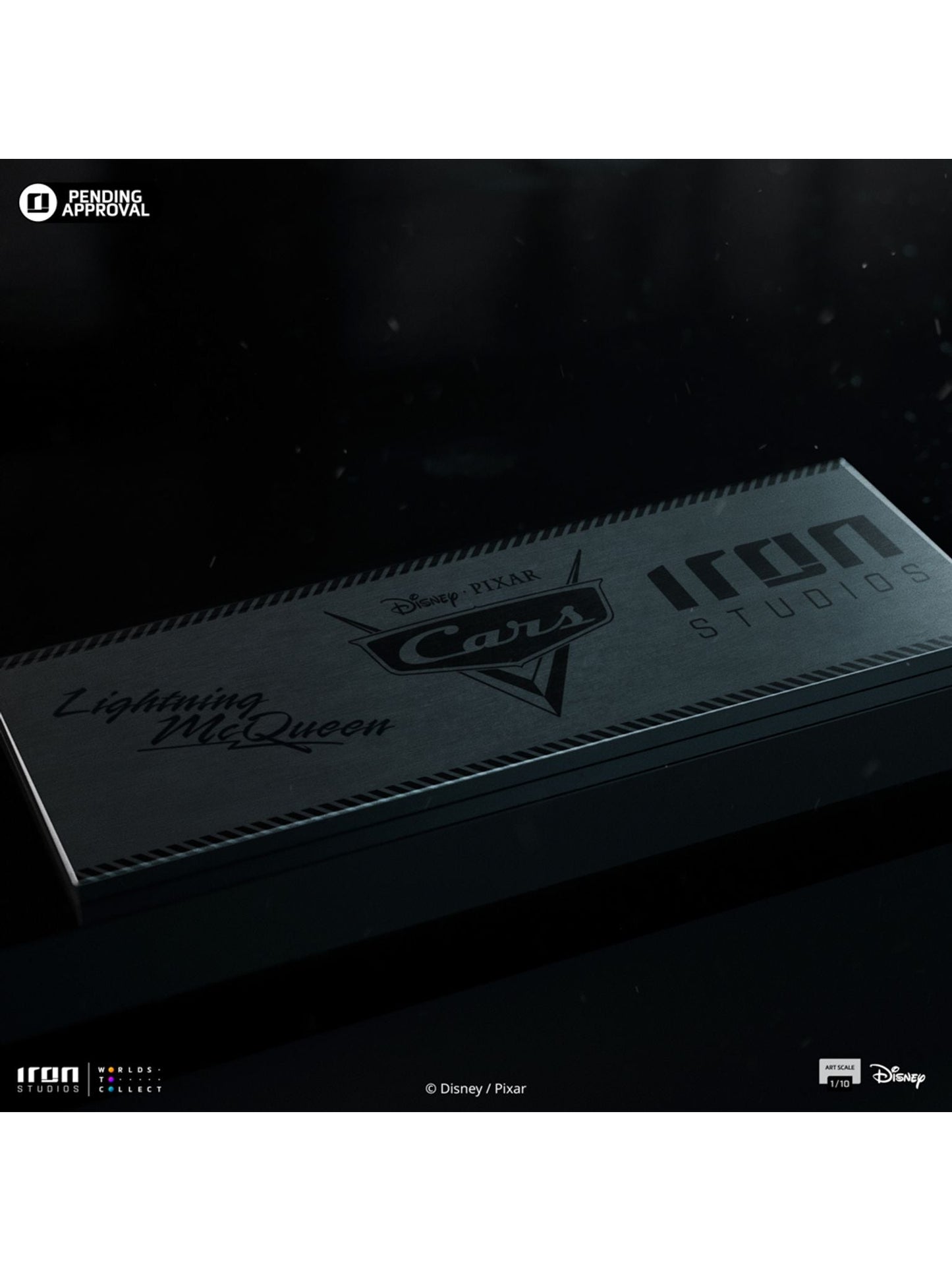 Disney Cars - Lightning McQueen 1/10 Statue by Iron Studios