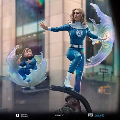 Invisible Woman Art Scale Statue By Iron Studios