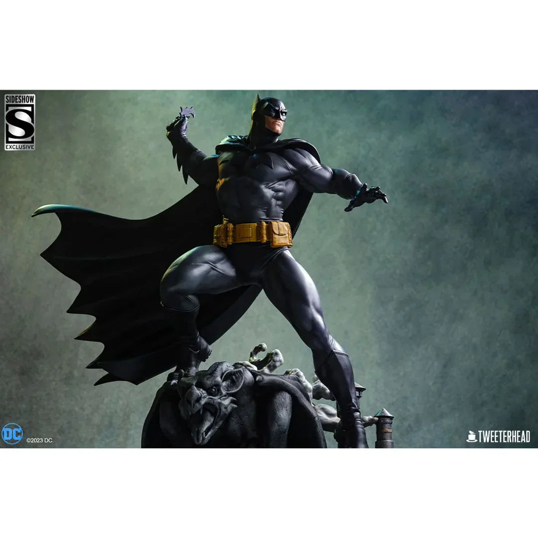 Batman (Black And Gray Edition ) Quarter Scale Maquette Statue By Tweeterhead