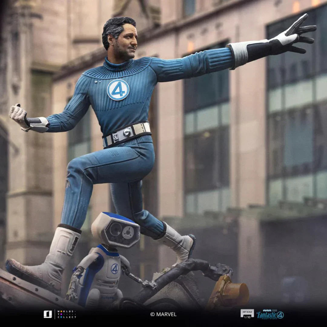 Mr. Fantastic Art Scale Statue By Iron Studios