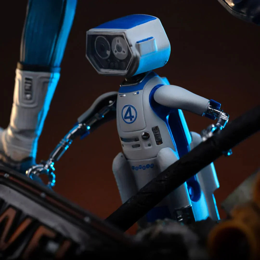 Mr. Fantastic Art Scale Statue By Iron Studios