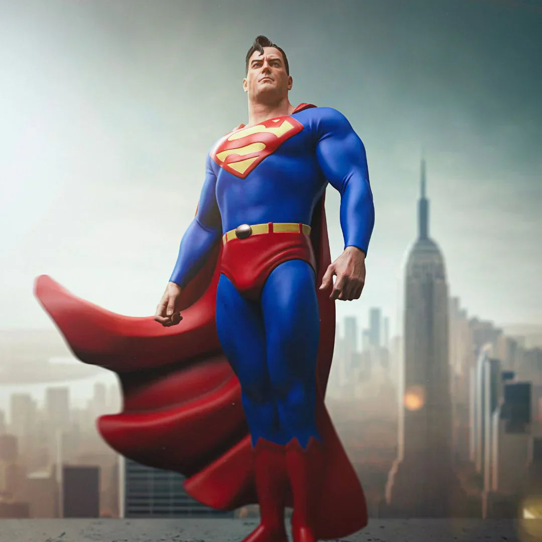 Superman DC Trinity Legacy Replica 1/4 Statue By Iron Studios