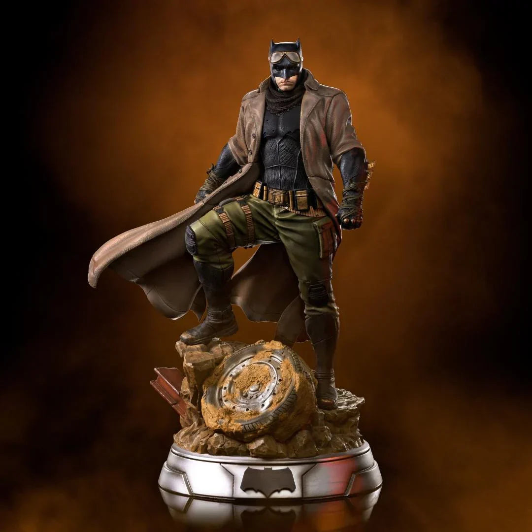 Zack Snyder's Justice League Nightmare Batman 1/4 th Scale Statue By Iron Studios