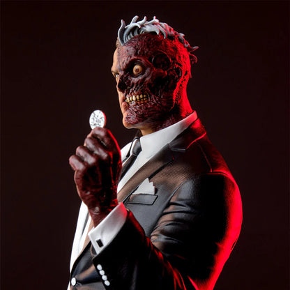 TWO-FACE Collector 1/4 Scale Maquette By Tweeterhead