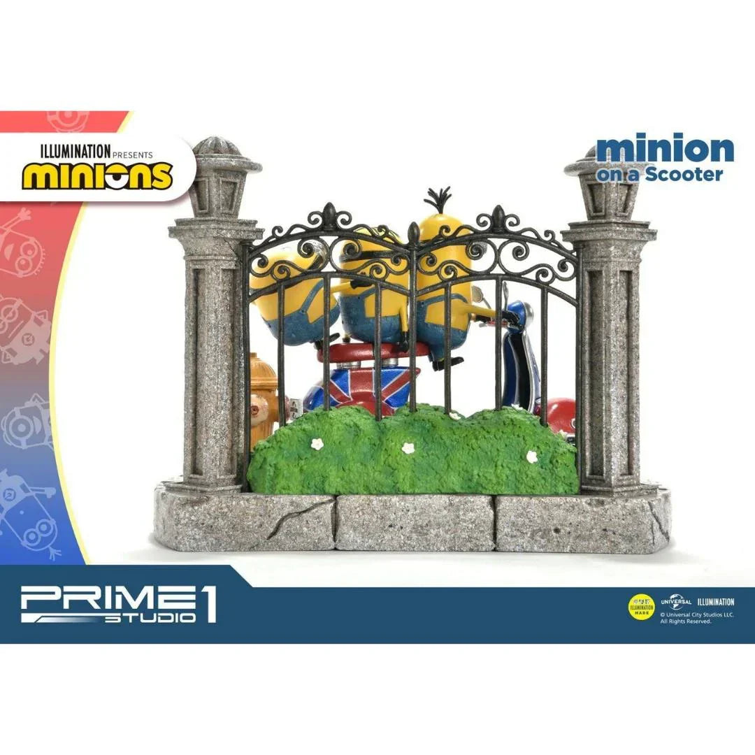 Minions Scooter Diorama by Prime 1 Studio