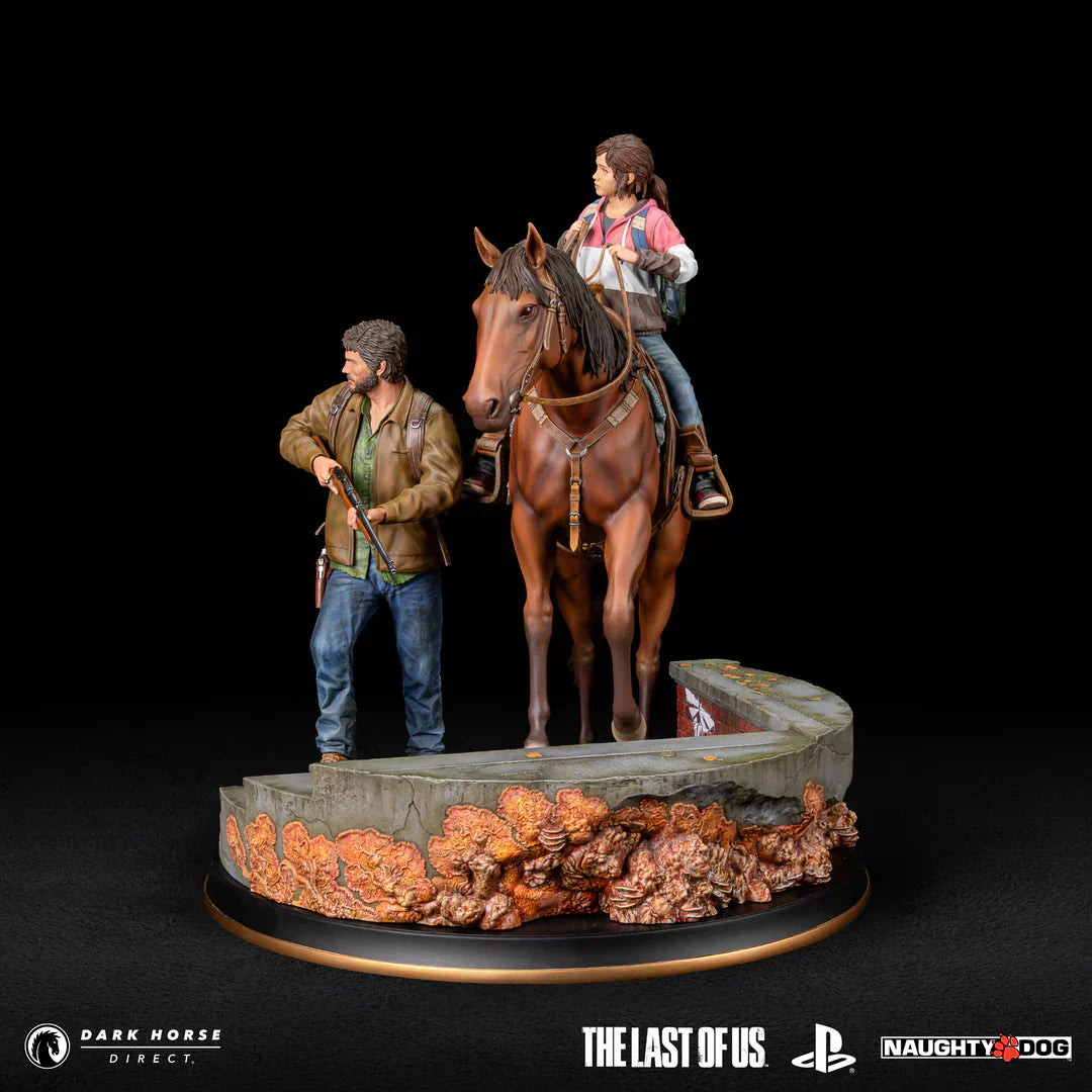 The Last of Us: Joel & Ellie on Horseback Premium Statue
