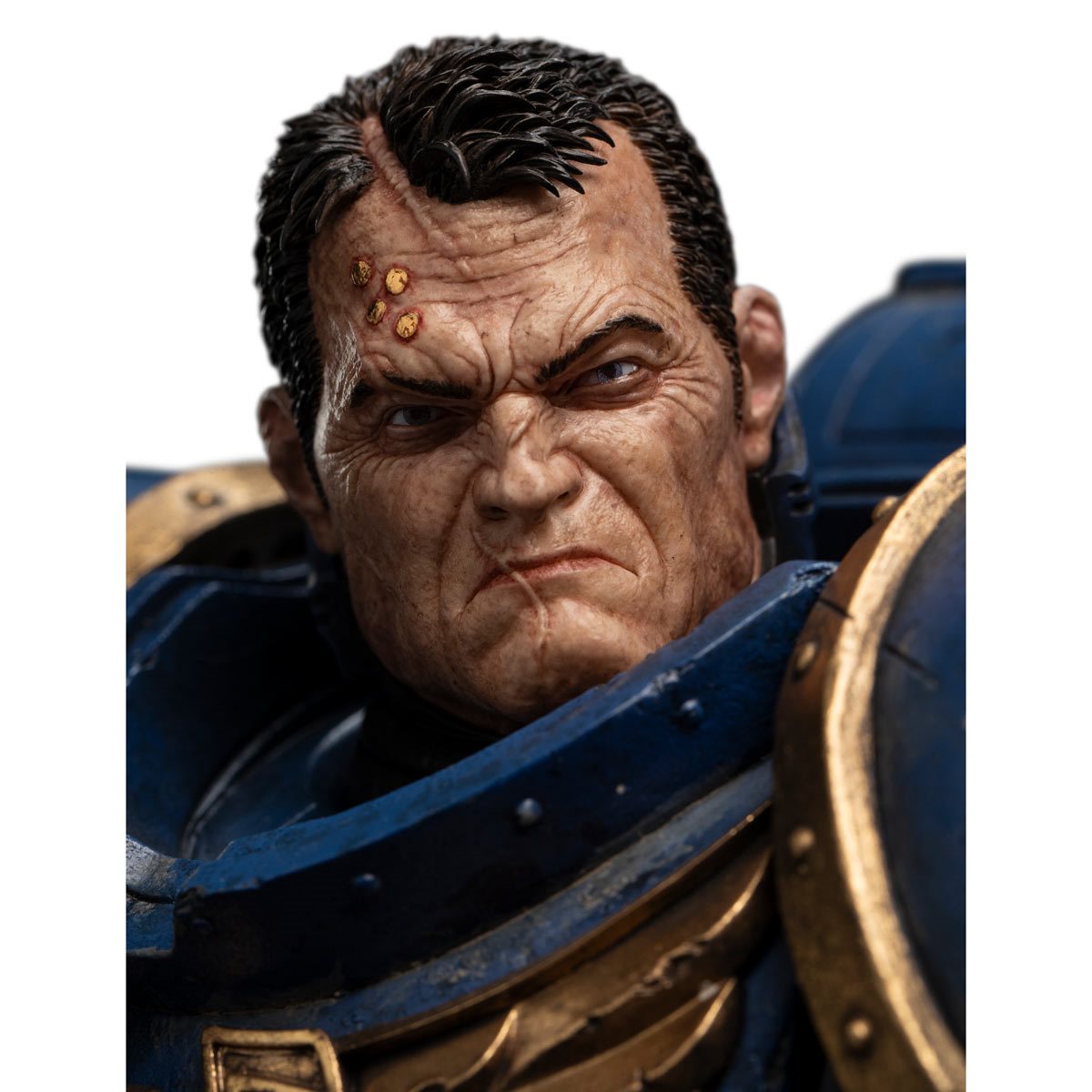 Warhammer 40k Lieutenant Titus Limited Edition Statue by Weta