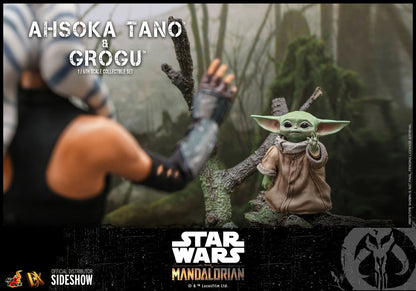 Star Wars The Mandalorian Ahsoka Tano and Grogu Set by Hot Toys