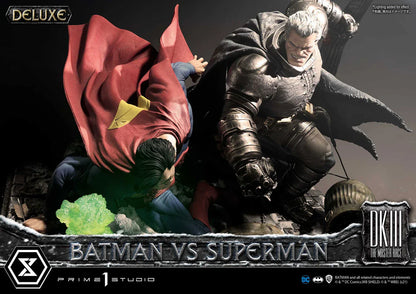 BATMAN VERSUS SUPERMAN (DELUXE BONUS VERSION) Statues By Prime 1 Studio