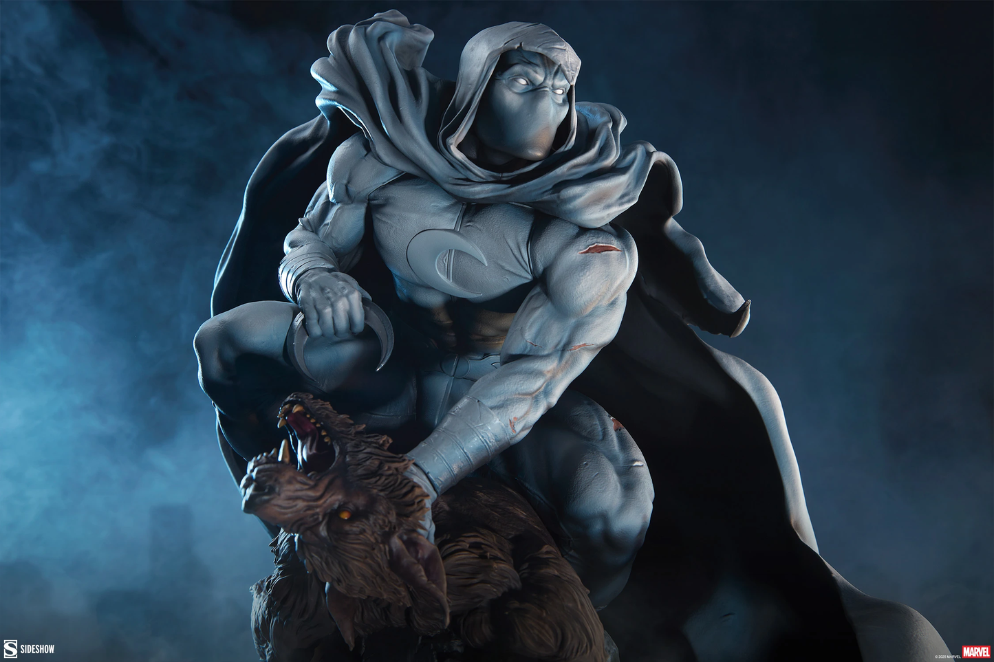 Moon Knight Premium Format Figure by Sideshow Collectibles