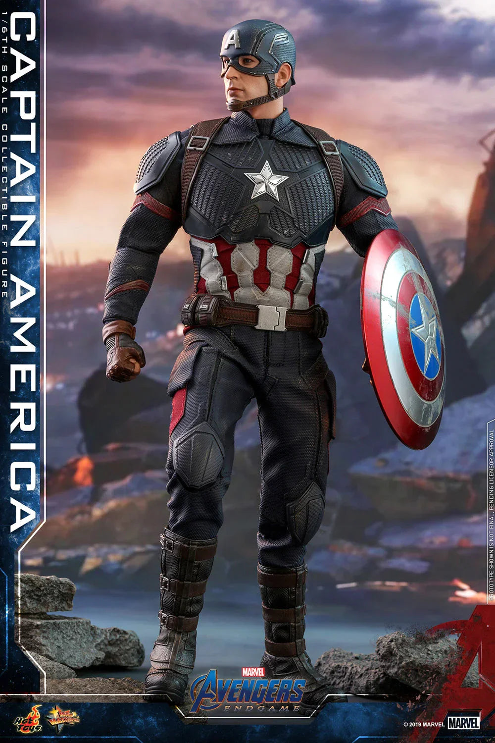 CAPTAIN AMERICA Sixth Scale Figure By Hot Toys