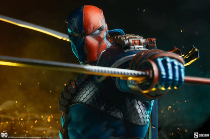 DEATHSTROKE Premium Format Figure by Sideshow Collectibles