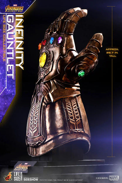 INFINITY GAUNTLET Prop Replica by Hot Toys